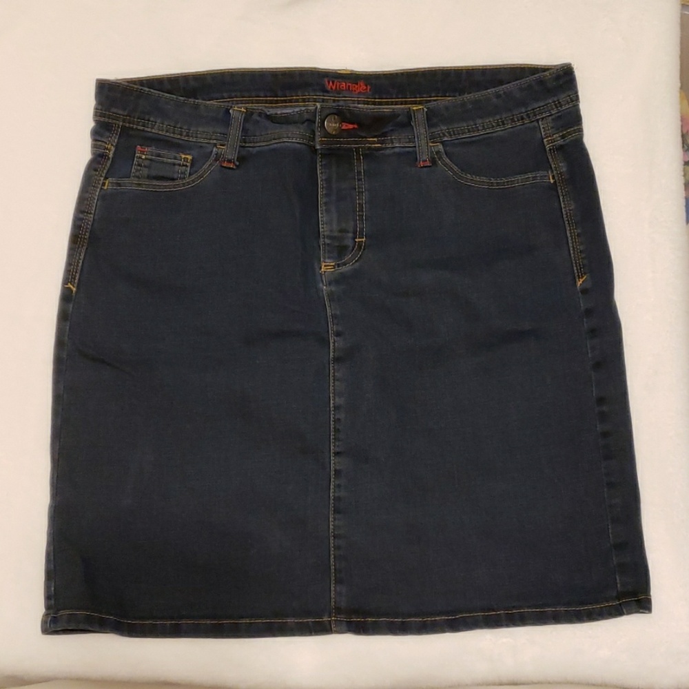 **SOLD** Wrangler Denim Mini Skirt